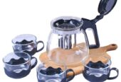 Théière + 4 tasses en verre recouvert de plastique