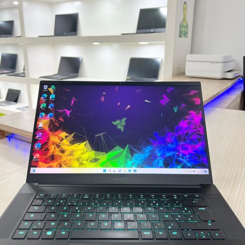 GAMER Razer blade 15-RZ09