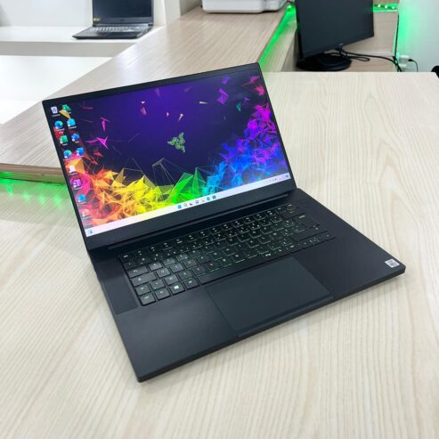 GAMER Razer blade 15-RZ09