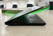 GAMER Razer blade 15-RZ09