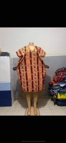 Robe disponible a 7000fr